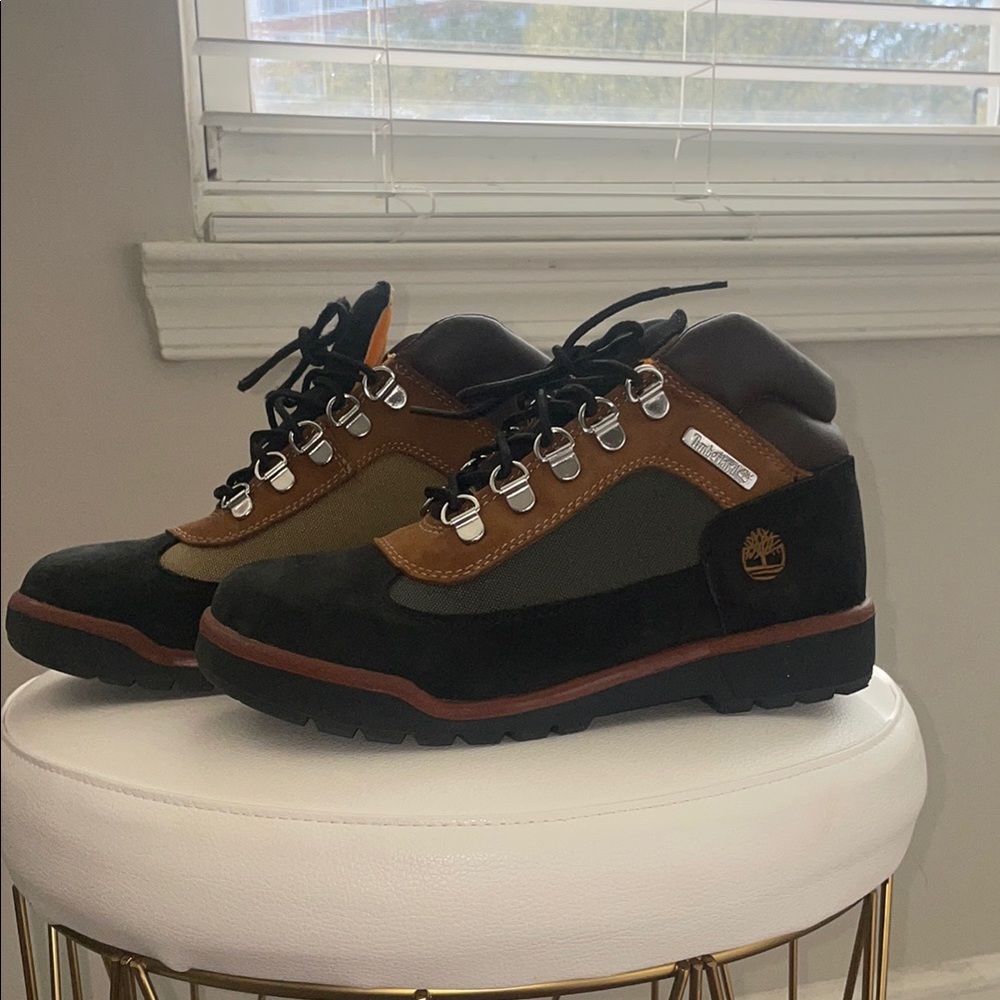 Timberland Black and Brown Outdoor Boots - Picture 3 of 6